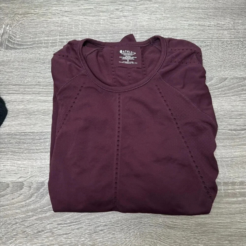 Athleta Foothill Seamless Top Women's Sz S Dark Berry Long Sleeve Performance